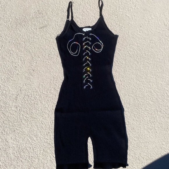 Black Rhinestone String Shorts Romper - Picture 2 of 3